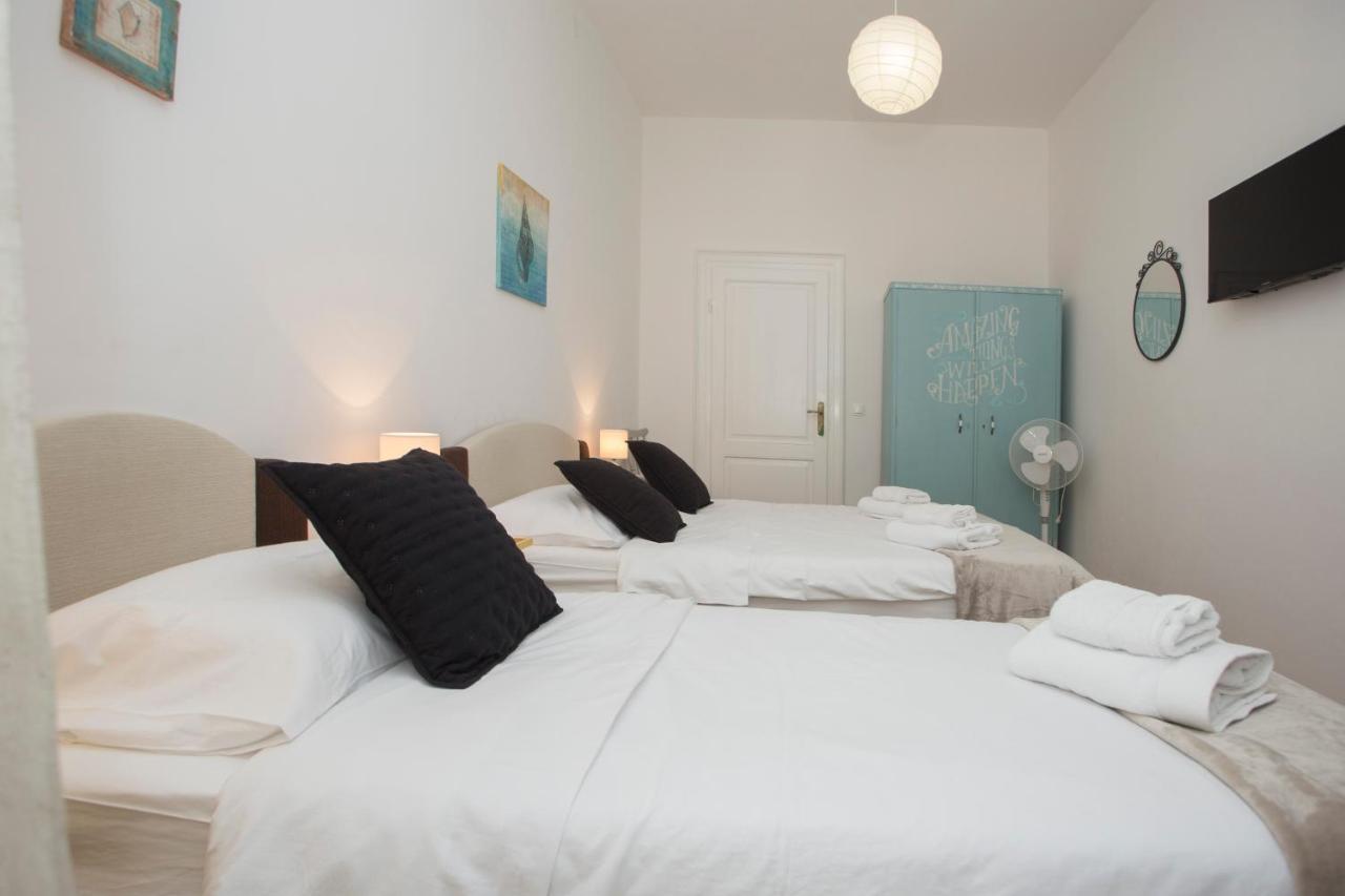 Town Place Apartment Split Eksteriør billede
